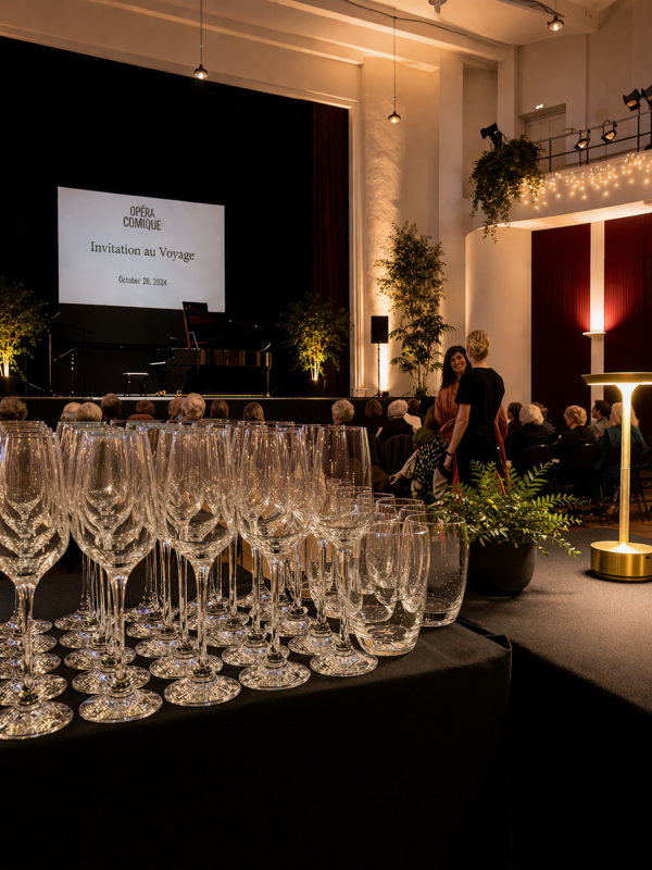 Préparatifs avant l'Opéra Comique